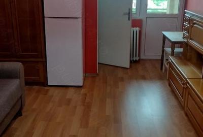 Garsonieră decomandată în Rogerius - 1