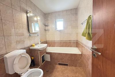 Apartament de vanzare, cu 3 camere decomandate in zona Manastur - 7