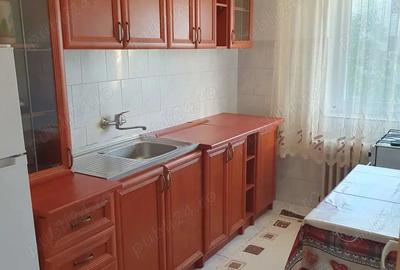 Proprietar inchiriez apartament 1 camera