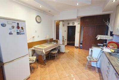 APARTAMENT 2 CAMERE 59 MP  BALCON 7MP STRADA ARINILOR MANASTUR - 5