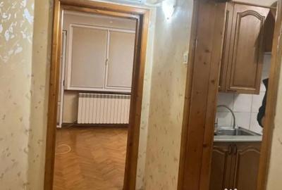 Apartament cu 3 camere decomandat în Siret - 10