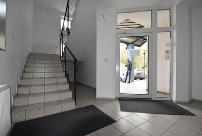 Spatii birouri de vanzare, zona Soarelui - 8