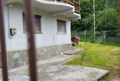 Casă cu 5 camere cu Teren 586 Mp în Poiana Țapului - 11