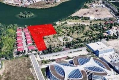 Teren Construcții intravilan de 7458 mp, în Străulești