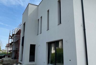 Casă cu 5 camere cu Teren 330 Mp în Central - 18