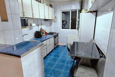 PARTICULAR vând 3 cam. lângă  Metrou 2min. Apărătorii Patriei bl.1986, parter/8 - 12