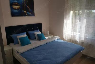 Apartament cu 3 camere decomandat în Central - 1