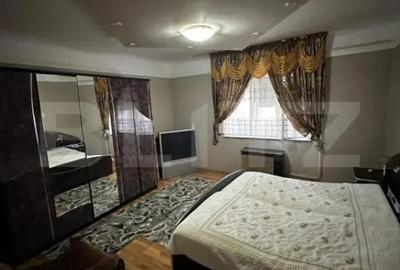 Casă cu 4 camere cu Teren 2400 Mp în Central - 6