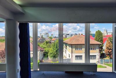 Cladire de birouri / showroom DE?VANZARE - 2