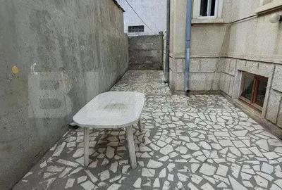 Vanzare vila, curte proprie, 6 camere, 344 mp, zona Brancoveanu