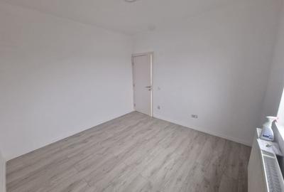 Duplex cu 3 camere cu Canalizare în Central - 35