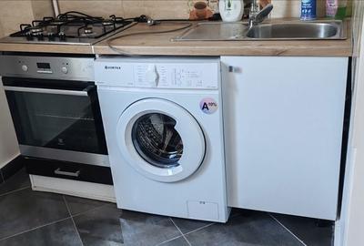 Apartament cu 2 camere decomandat în Roșu - 2
