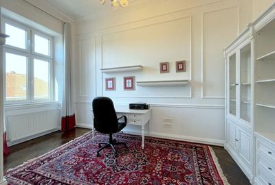 Apartament cu 3 camere semidecomandat, mobilat în Central - 12