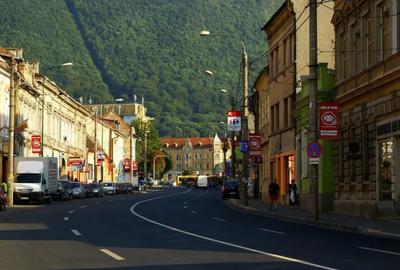 Spațiu comercial, de 81 mp, în Central - 4