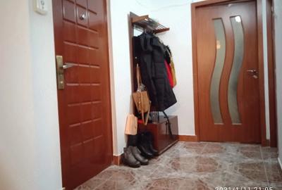 Apartament cu 2 camere decomandat în Central - 1