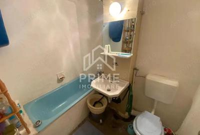 Apartament cu 3 camere decomandat în Ampoi 2 - 1