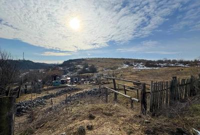 Teren de 28381 mp, în Central - 5