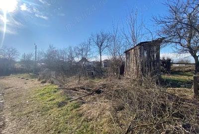 Teren de 5400 mp, în Cămărașu - 6