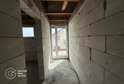 Casă cu 4 camere cu Teren 300 Mp în Zimandu Nou - 9