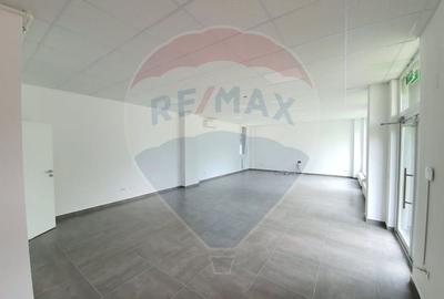 Spatiu comercial de 200mp de inchiriat - 1