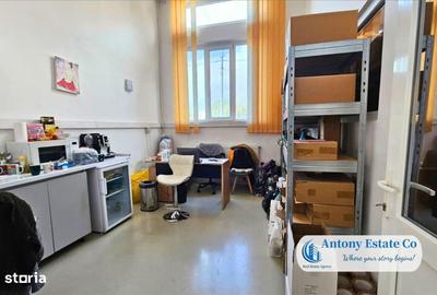 Spațiu comercial, de 380 mp, în Central - 1
