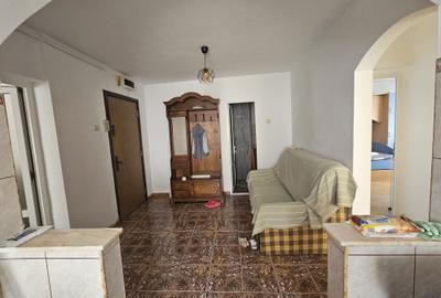 Apartament cu 3 camere decomandat în Central - 3
