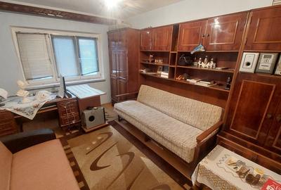 Camera de camin, 20mp, parter, cartier Sarari, zona Liceul Henri Coanda - 1