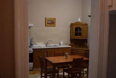 Apartament 3 camere pe 2 nivele str. Horea - 2