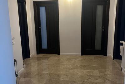 Casă cu 4 camere în Însurăței - 9