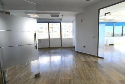Birou, de 90 mp, în Central - 3