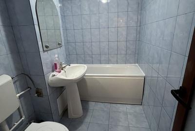 Apartament cu 4 camere decomandat în Calea București - 6