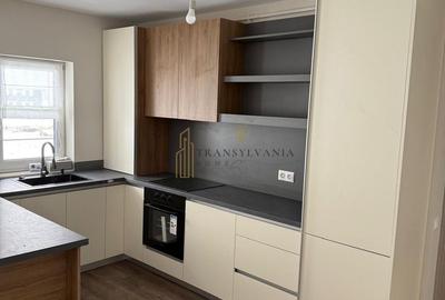 Apartament cu 3 camere semidecomandat în Șelimbăr