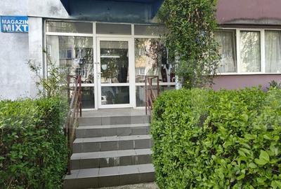 Spațiu comercial, de 50 mp, în Central - 2
