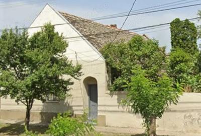 Vanzare casa cu teren - 2