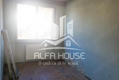 Apartament cu 3 camere semidecomandat în Central - 2