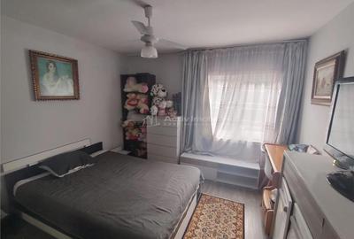 Casă cu 4 camere cu Teren 900 Mp în Petroșnița - 5