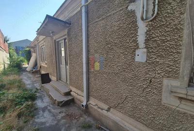 Casa 3 camere zona ULTRACENTRALA str. Tineretului - BARIERA teren 230 mp