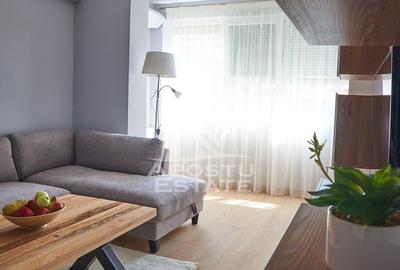 Apartament cu 2 camere cu vedere la Piata Operei, centrala proprie - 3