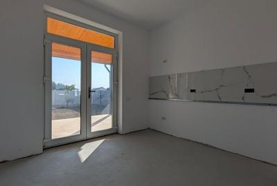 Casa individuala, 500 mp teren- Frumusani- A0 - 16