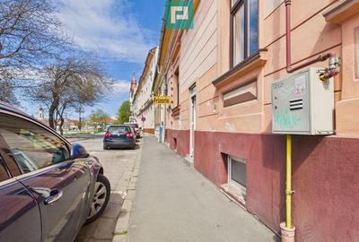 Spațiu comercial, de 31 mp, în Central - 7