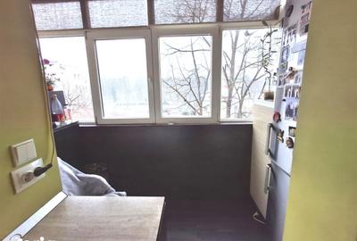 Apartament cu 3 camere decomandat, mobilat în 1 Mai - 3