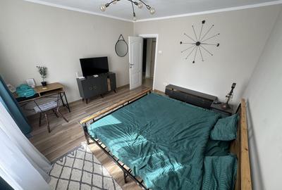 Garsonieră decomandată, mobilată în P-ța Ovidiu - 1