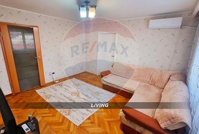 DE VANZARE Apartament 2 camere+Garaj, Bd. Traian - ZERO COMISION - 1