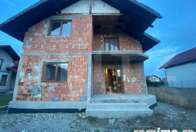 Casă cu 6 camere cu Teren 500 Mp în Beclean - 13