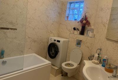 Apartament 3 camere Laminorului decomandat 85 mp, etaj 3 ,metrou 4 min - 5