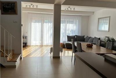 Casa-Duplex, str. N. Tonitza, Buna ziua