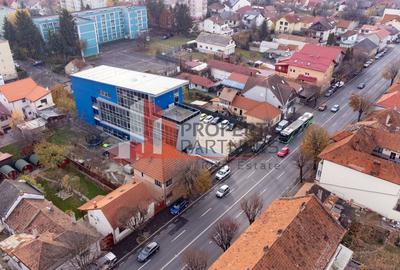 Birou, de 350 mp, în Central - 4