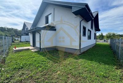 Casă cu 4 camere cu Teren 500 Mp în Snagov - 4