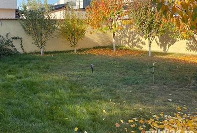 Casă cu 5 camere în Central - 1