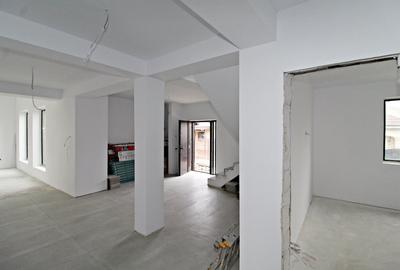 Casă individuală cu 4 camere cu Canalizare în Valu lui Traian - 5